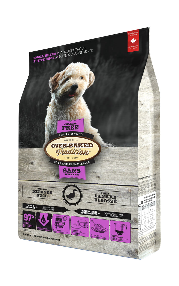 Oven Baked Tradition perro Grain Free razas pequeñas pato vista lateral derecha