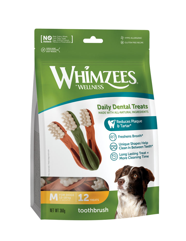 Bolsa de Whimzees Toothbrush talla M de 12 unidades, vista en ángulo izquierdo