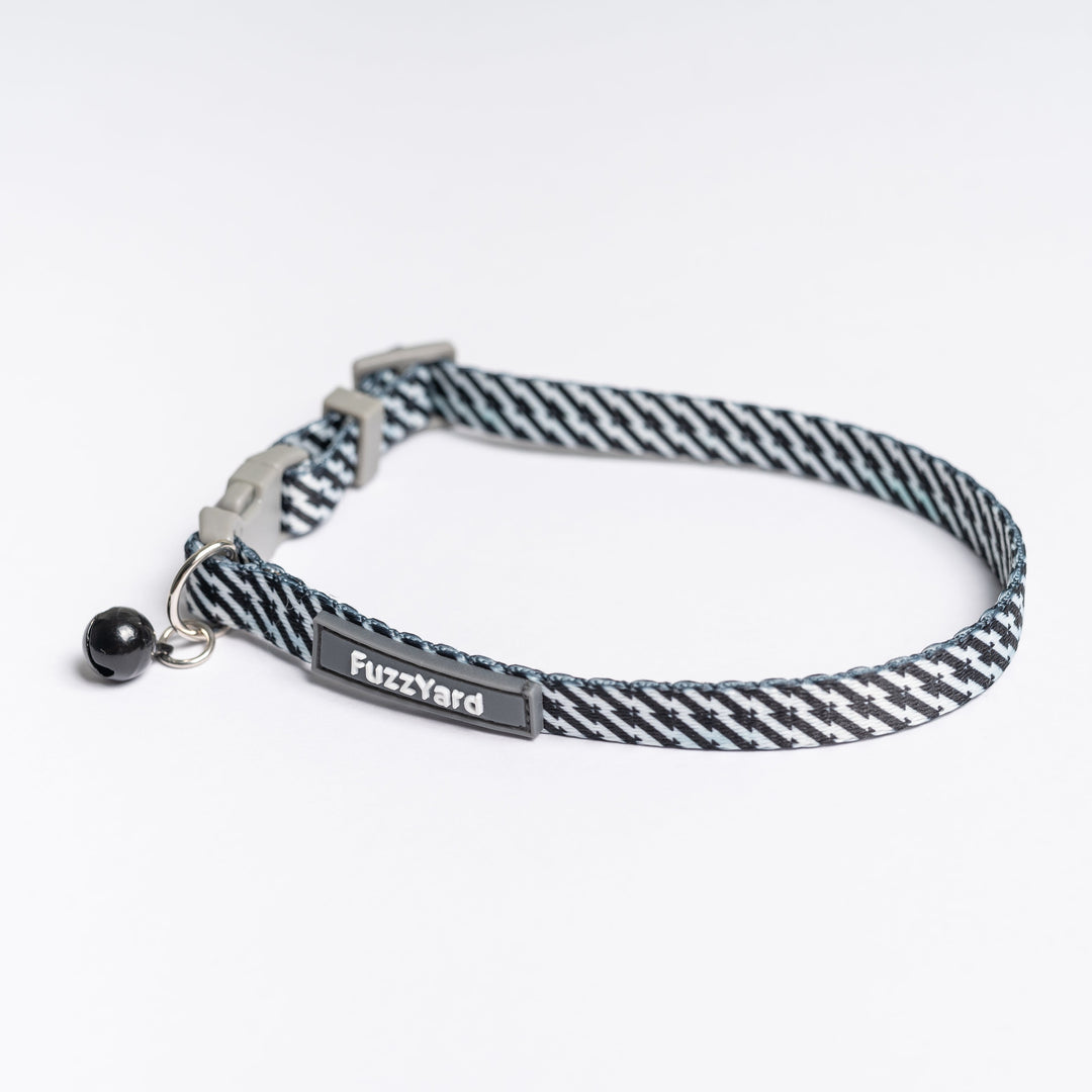 Fuzzyard Collar Gato Hebilla Desprendible Black/White (20-30 Cms.)