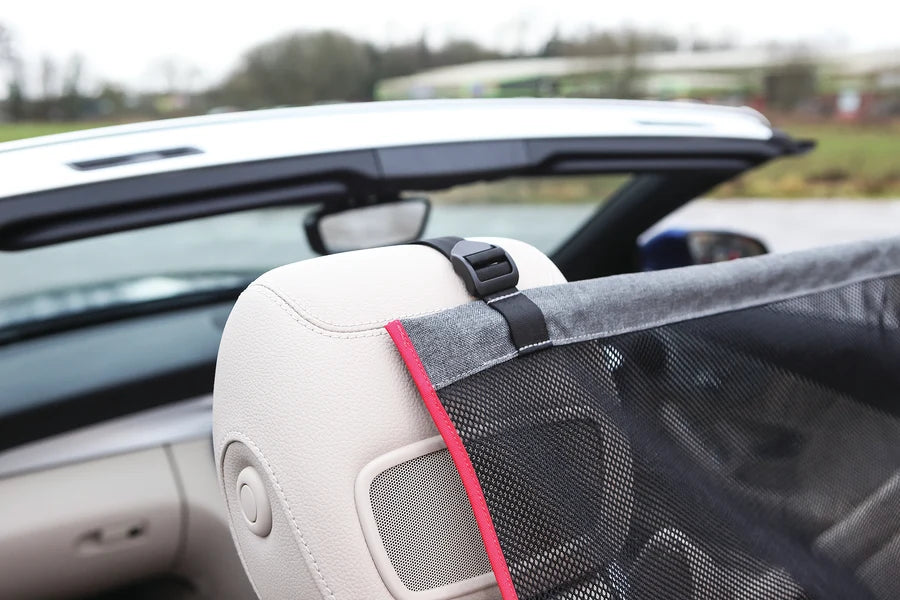 KONG Protective Seat Barrier Barrera para Auto de Perros