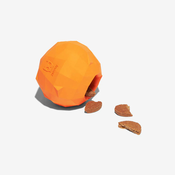 Zee Dog Super Orange juguete naranja para perros vista lateral
