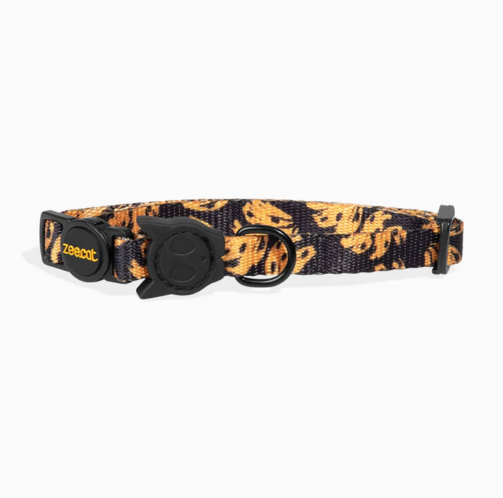 Zee Dog collar de gato Bossa Banana extendido, estampado de bananas amarillas sobre fondo negro