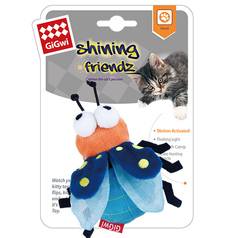 Gigwi Shining Friends Luciérnaga con Luz LED y Catnip en su empaque
