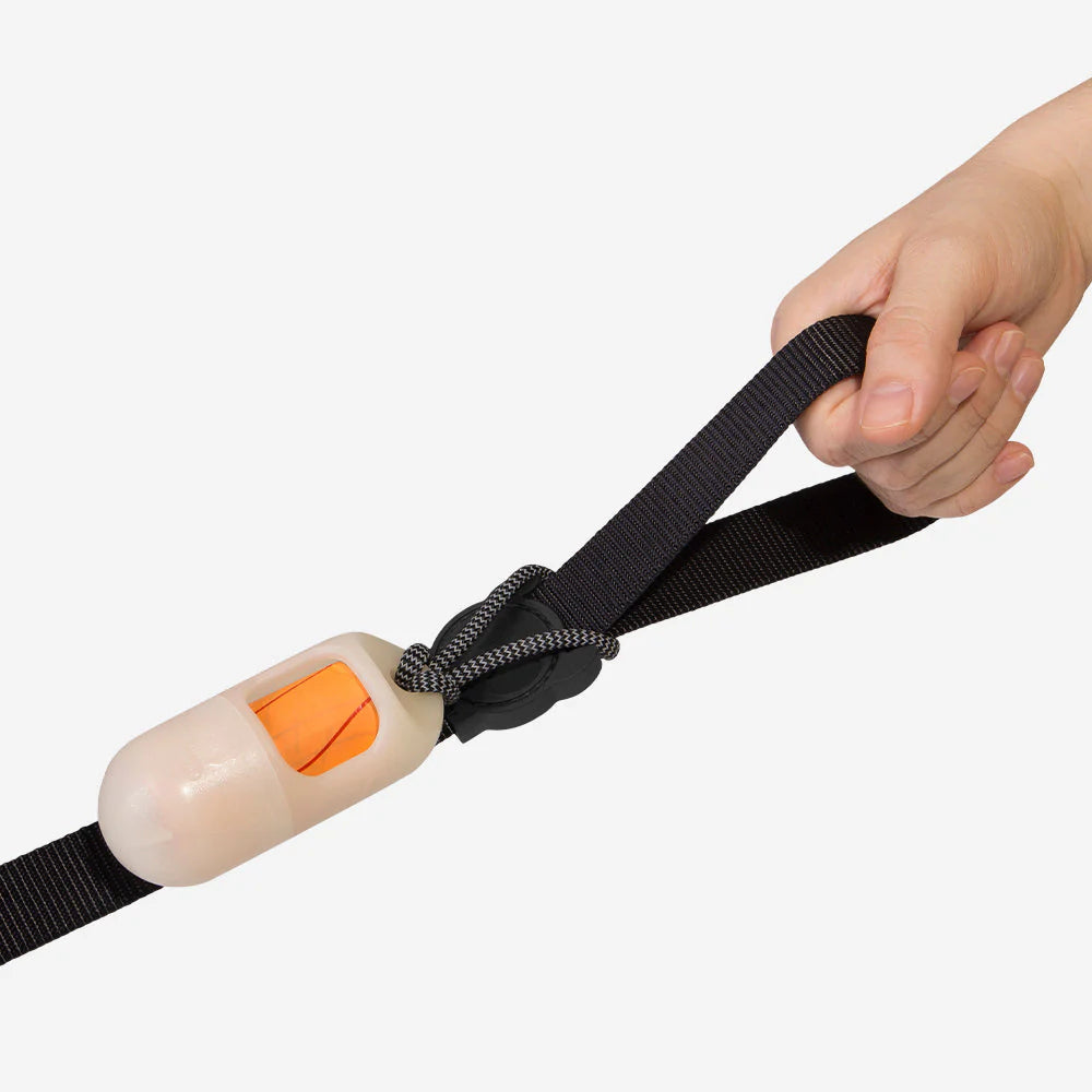 Zee Dog Dispensador de Bolsitas Fosforescente + 1 Rollo Bolsitas